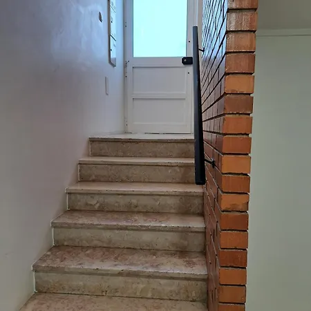 Airport - Std 2 - Ar Condicionado - Cave 20m2 215ft2 - Full Equipped - Ring Bell E Apartment Lisbon